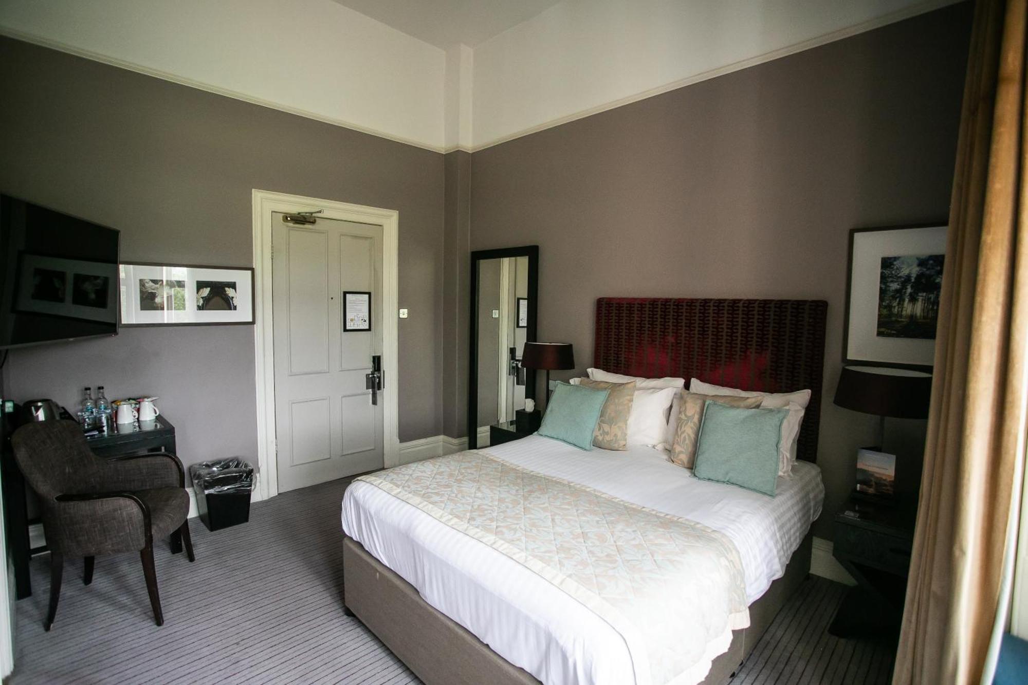 Hartsfield Manor Hotel Dorking Bilik gambar