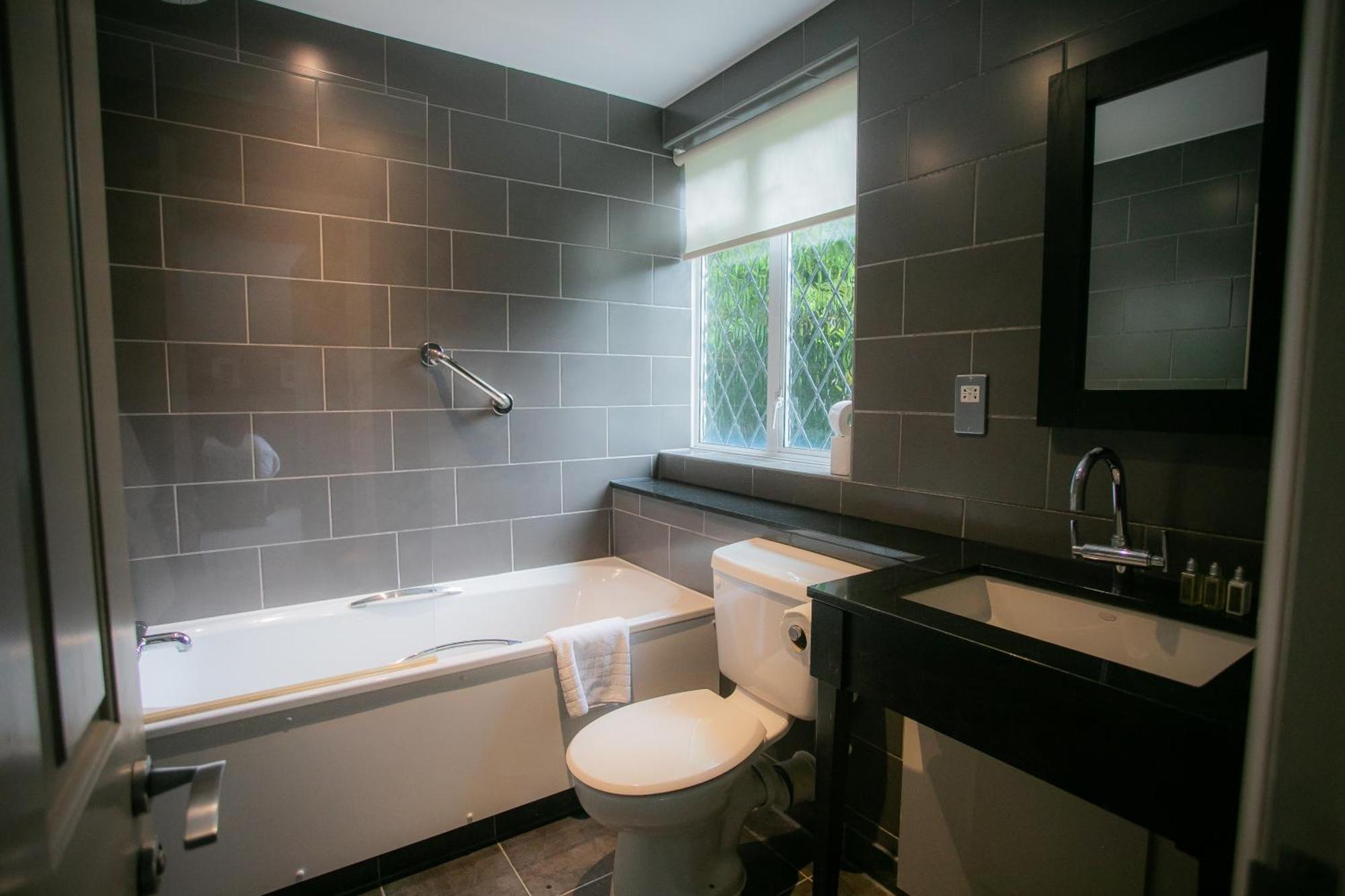 Hartsfield Manor Hotel Dorking Bilik gambar